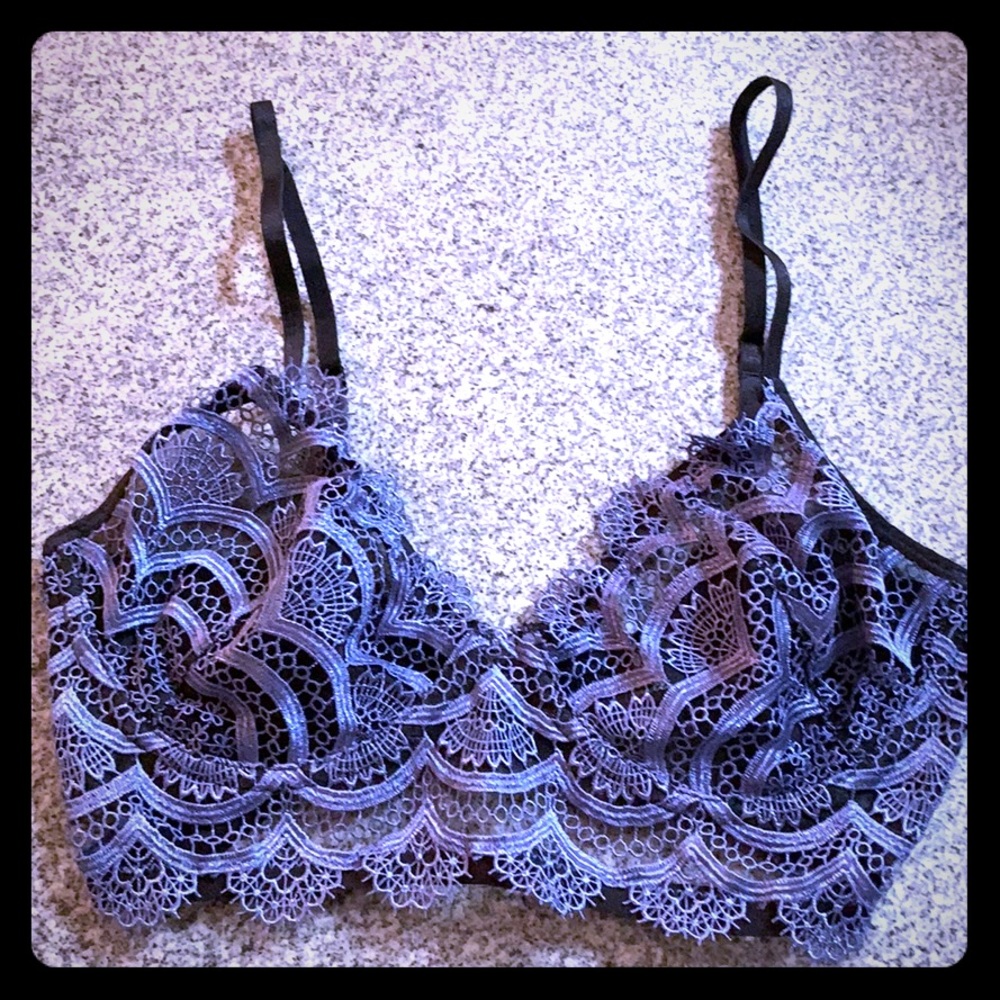 Thistle & Spire Lace Longline Bra in Indigo – 34D